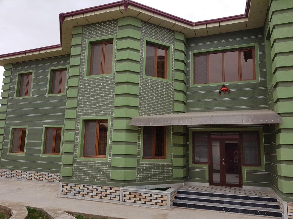 Tomaris Hotel Nukus Exterior foto